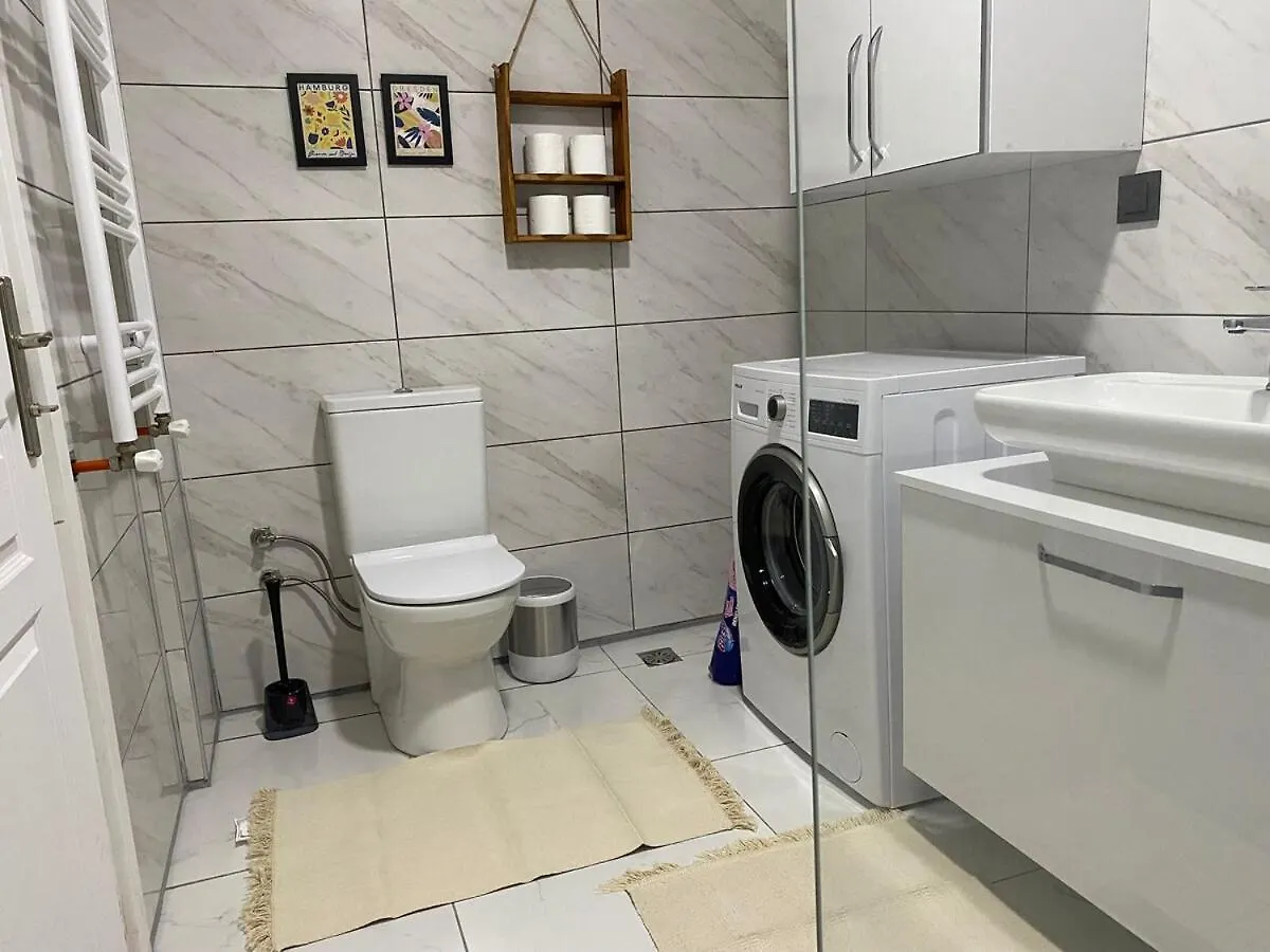1005 Spacious 3 Plus 1 Central And Close To Consulates Ankara 0*,